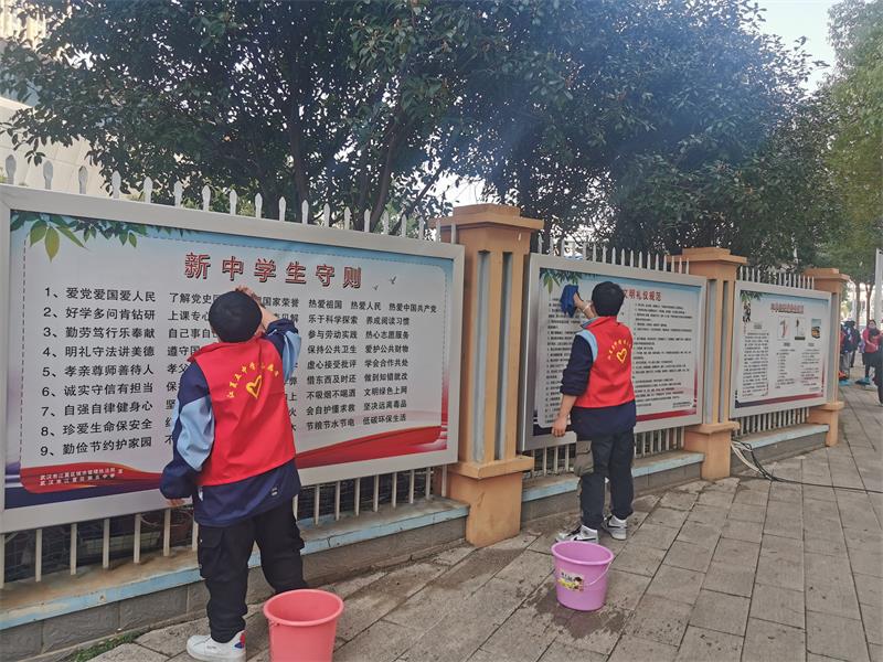 2022.3.4学雷锋活动图片2.jpg